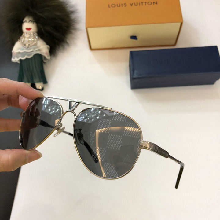 Louis Vuitton Outlet Louis Vuitton sunglasses top quality 0037